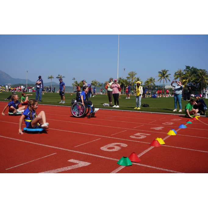 615439695_1208107788128480_425906504340822226_n